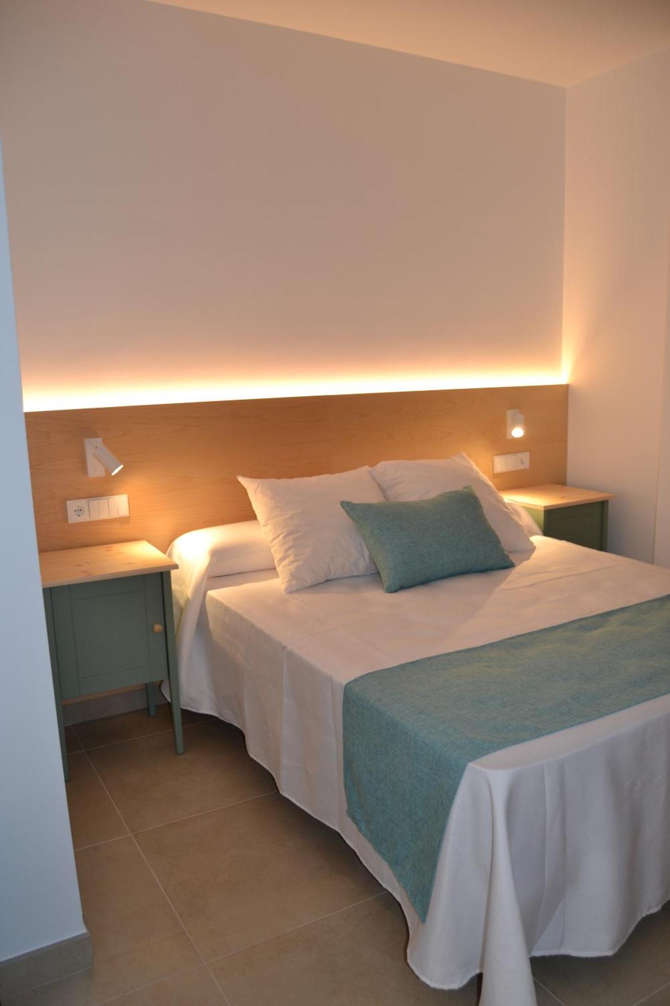 Hotel Oasis Centro Conil De La Frontera Eksteriør bilde