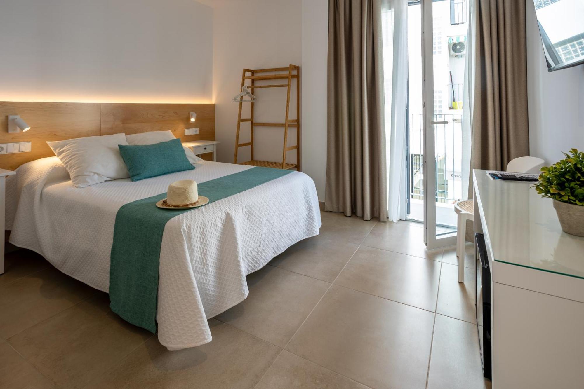 Hotel Oasis Centro Conil De La Frontera Eksteriør bilde